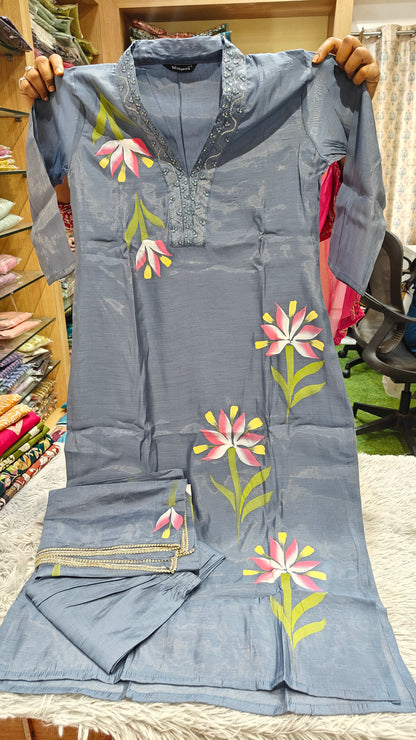 Collar Neck Brush Paint Kurti Set