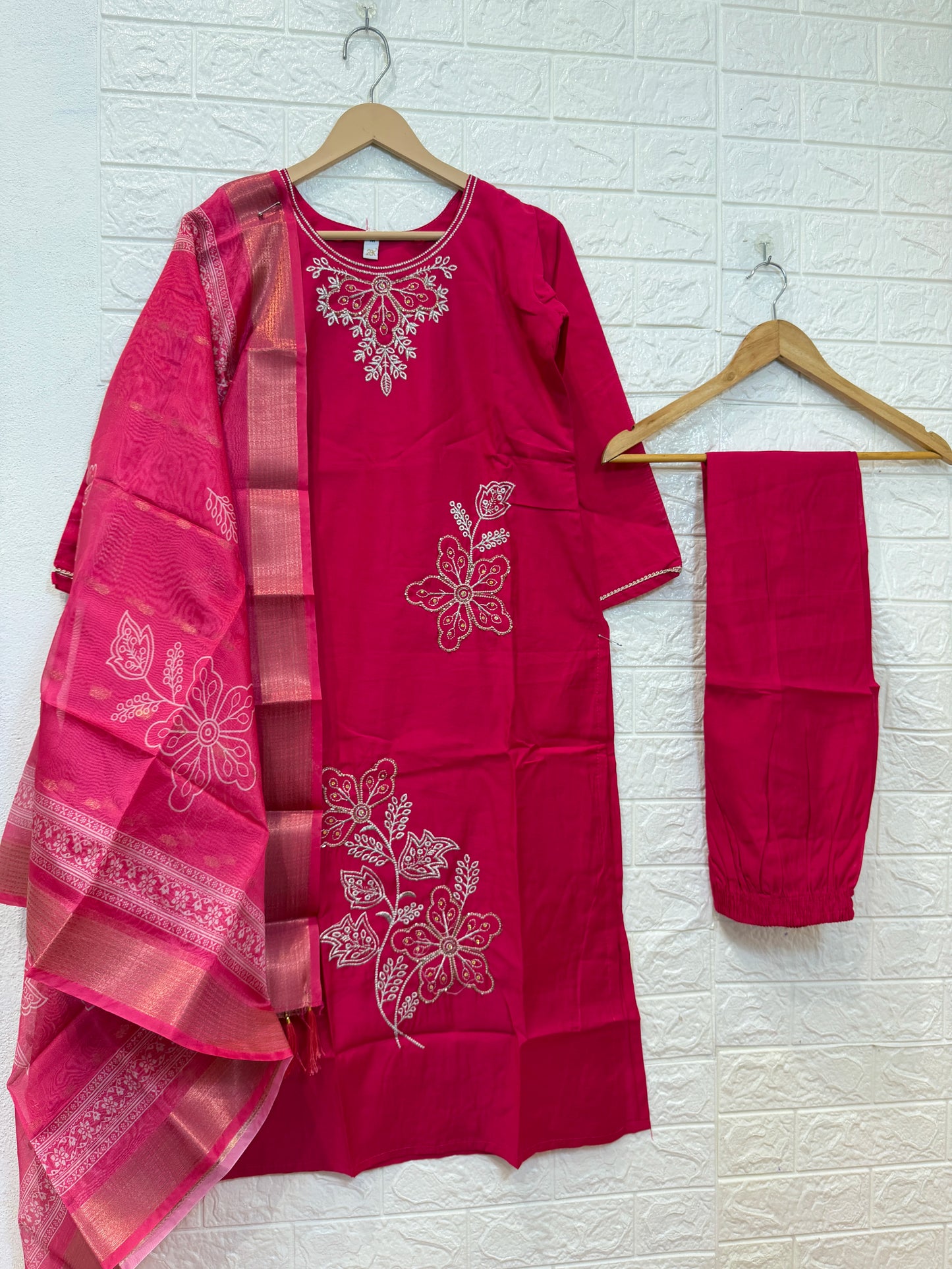 ROMAN SILK HAND WORK 3 PIECE SET