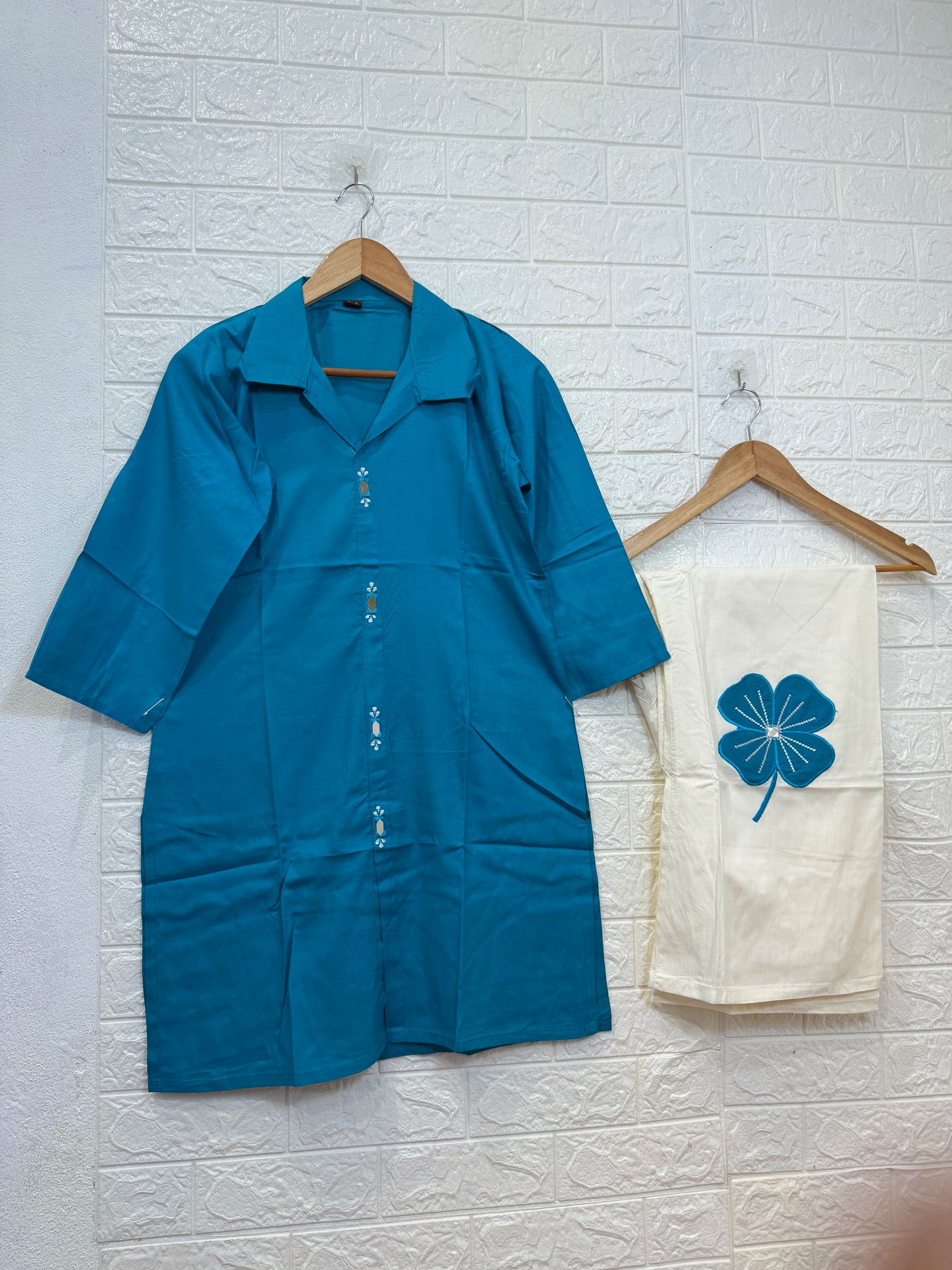 Reon Bottom Flower Cord Set
