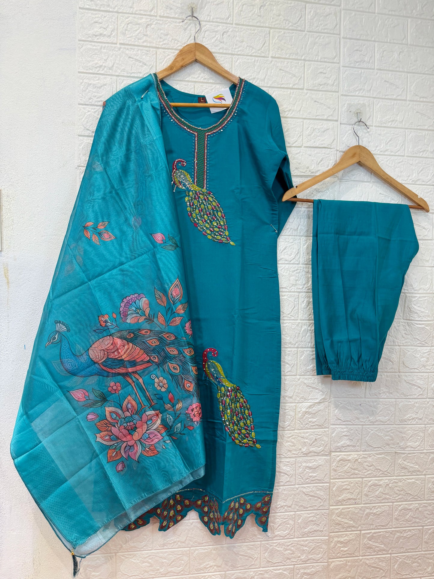 Roman Silk Peacock Design 3 Pieces Set