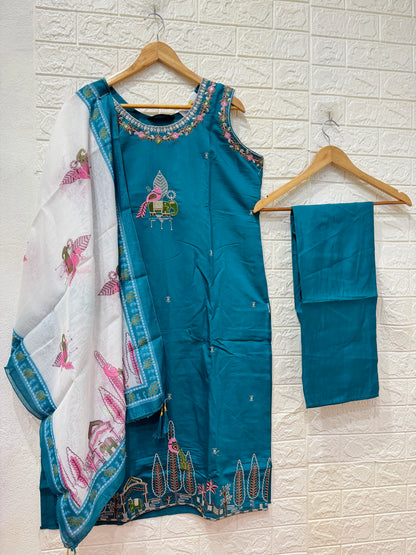 Elephant Theme Roman Silk 3 Piece Set