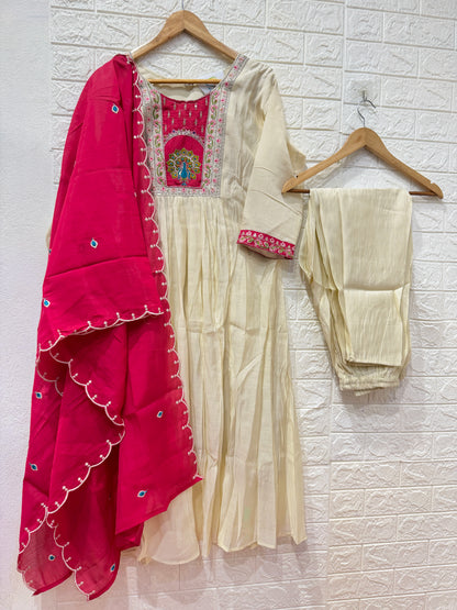 Peacock Mul Chanderi Embroidery 3 Piece Set
