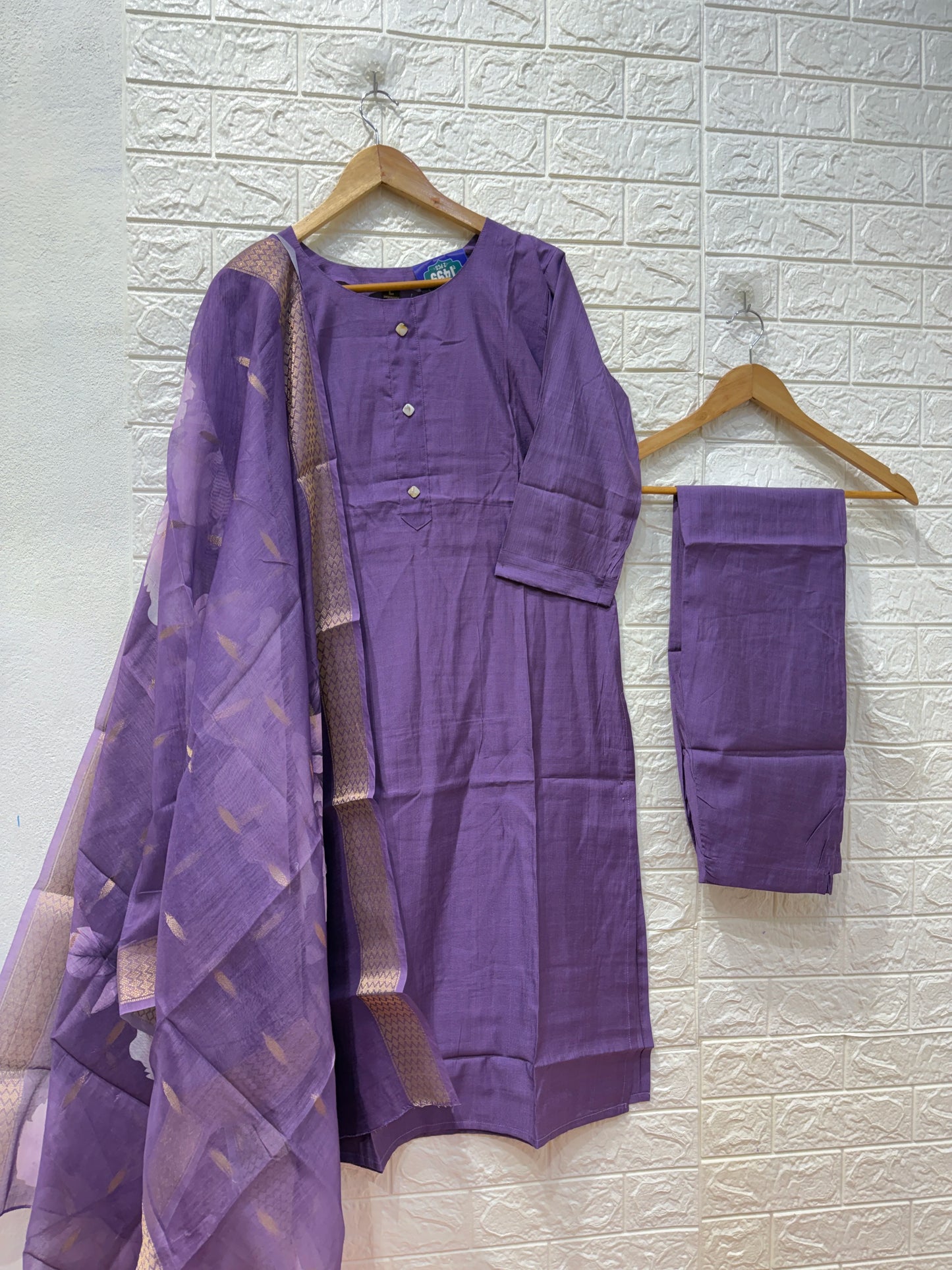 Vatican 3 Piece Set With Organza Dupatta