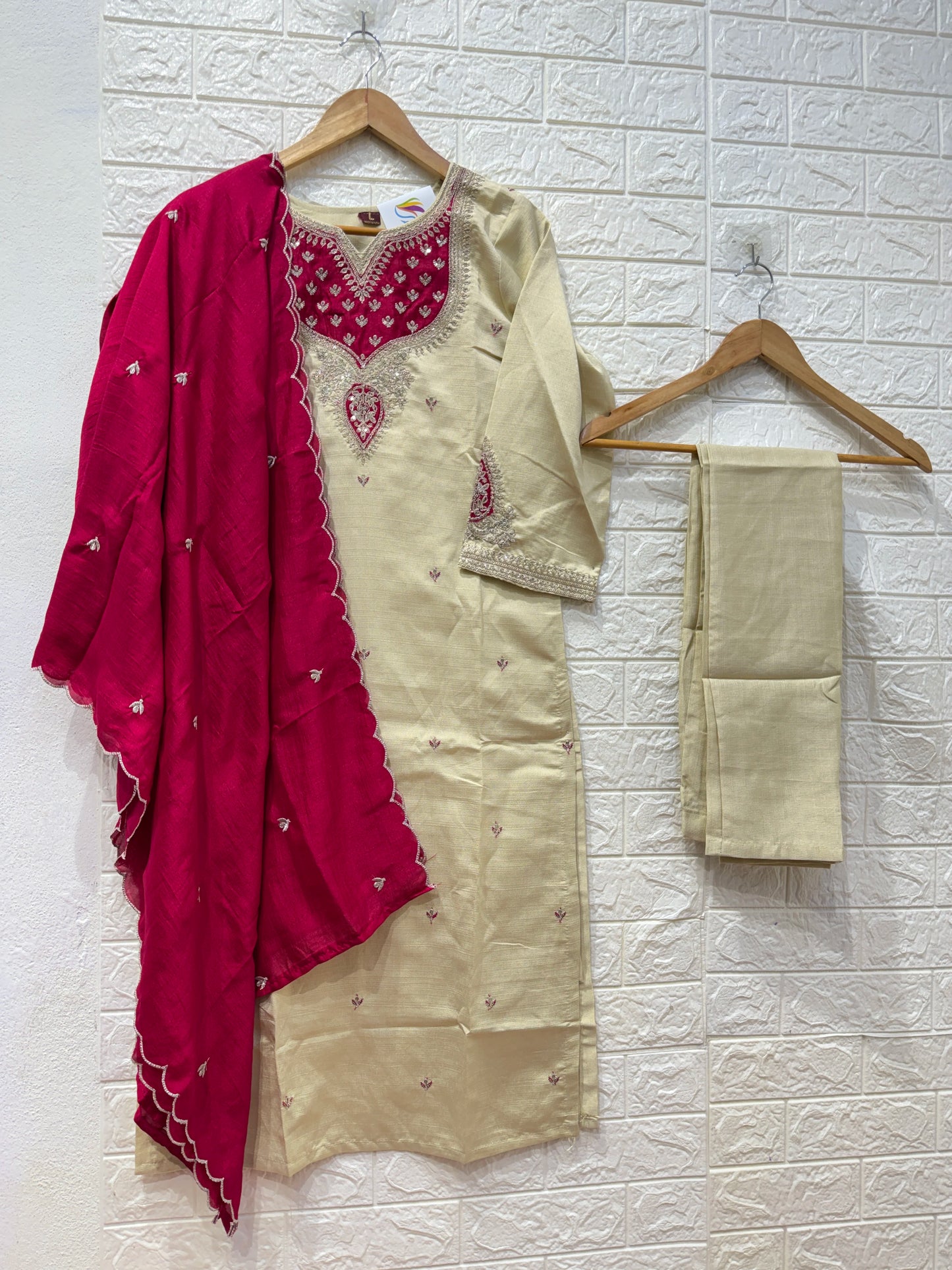 Hit Design Vatican 3 Piece Set