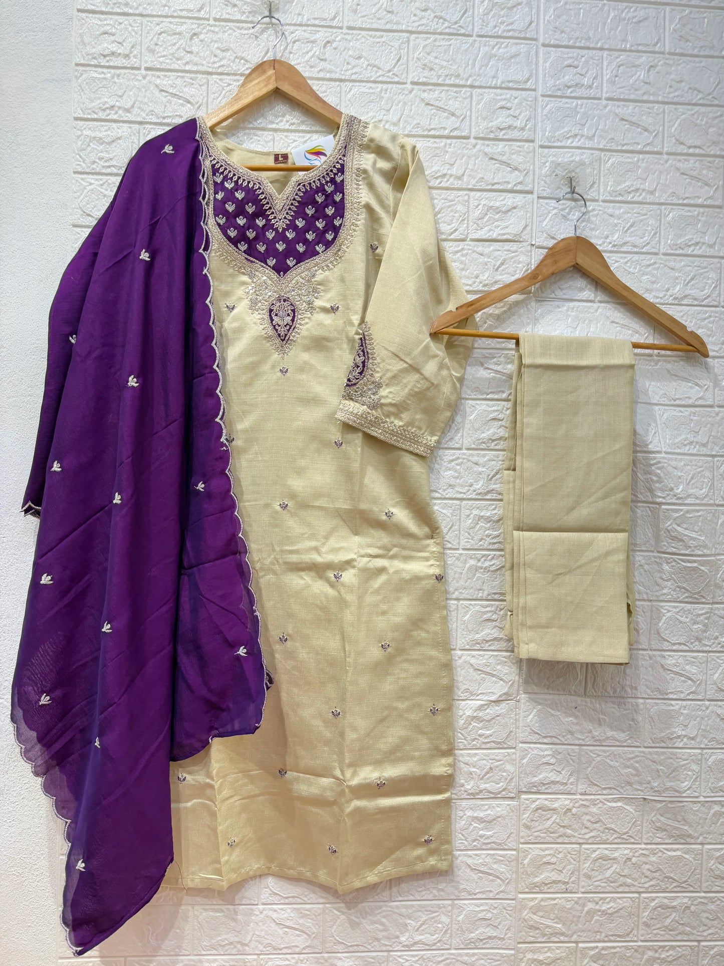 Hit Design Vatican 3 Piece Set