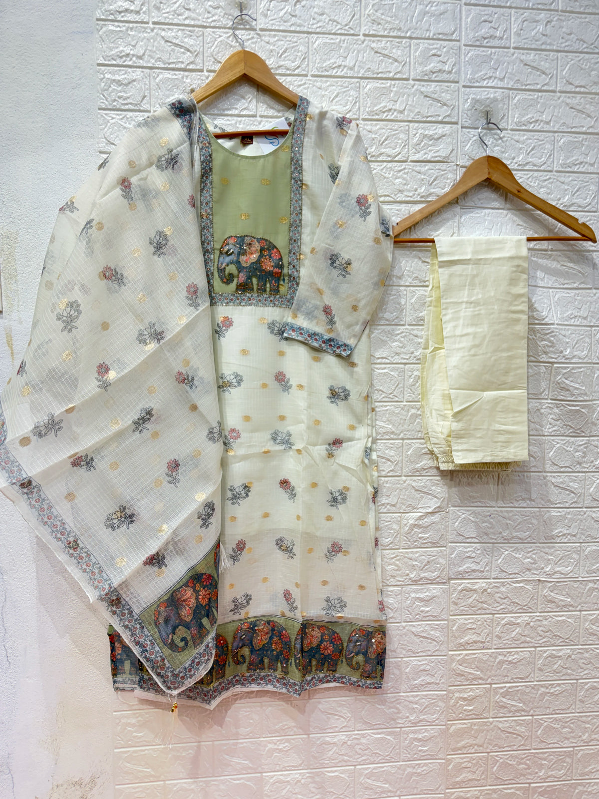 HandWork Kota Digital Print & Damans HandWork 3 Piece Set
