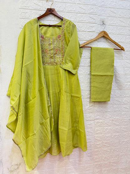 999/- Mul Chanderi Umbrella Maggam Work 3 Piece Set