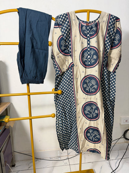 Panel Design Vatican Beautiful Kalamkari Print 2 Piece Cord Set