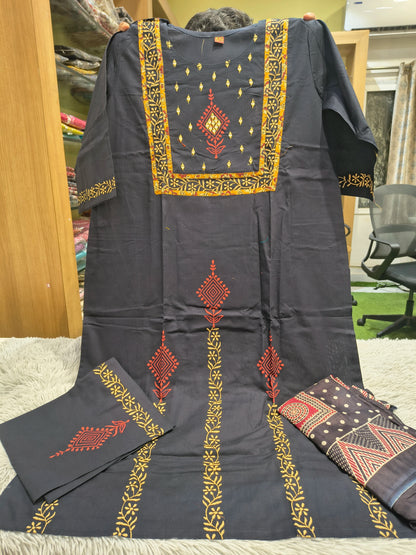 Majili Dhabu Cotton Block Print Kurti Set
