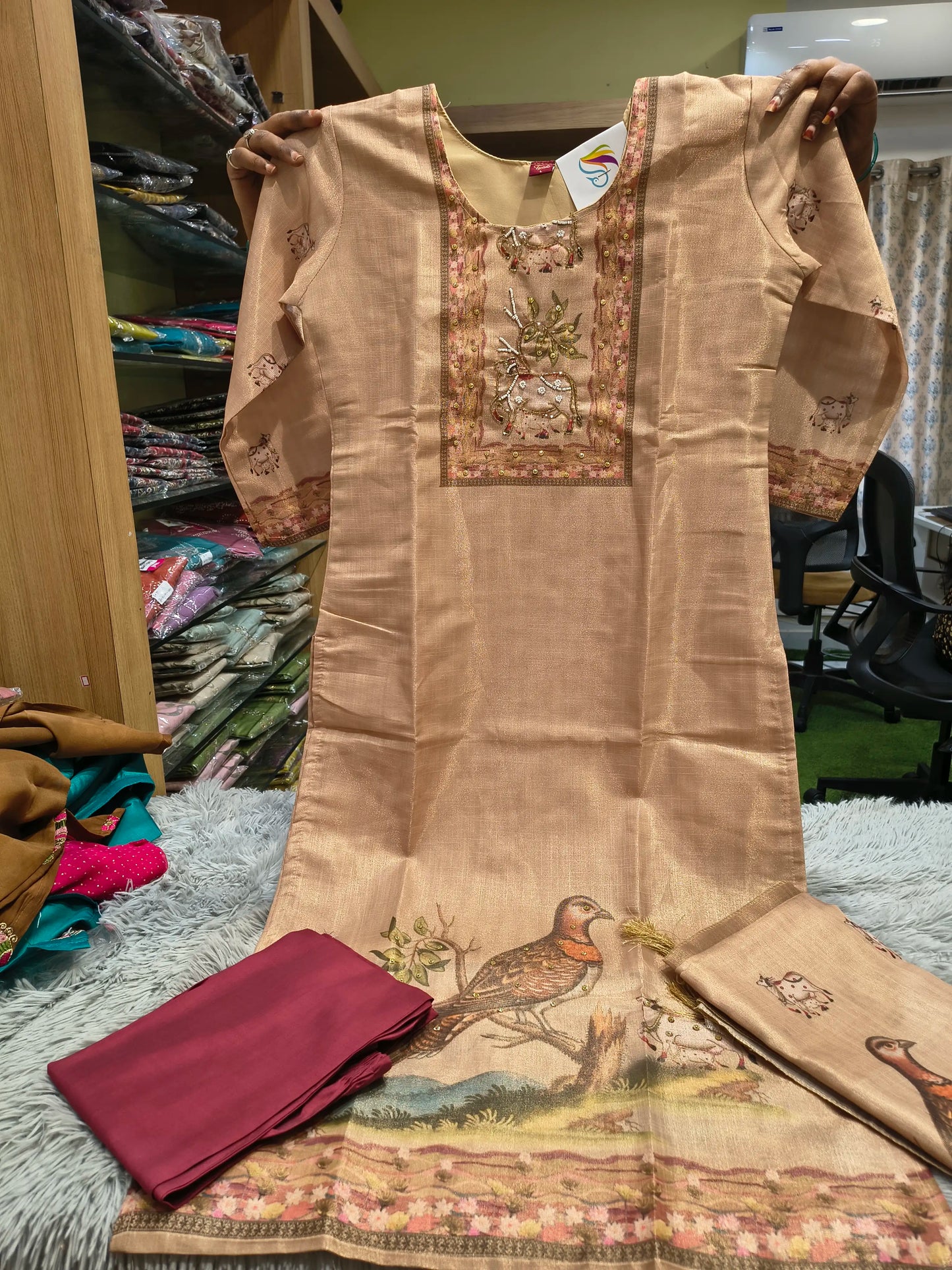 Savitri Shimmer Kurti Set